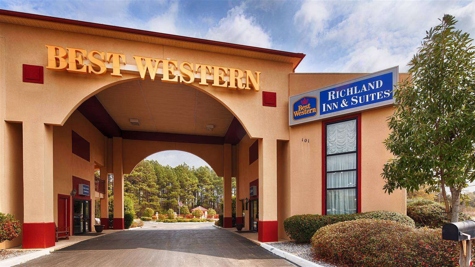 Red Roof Inn & Suites Jackson - Richland Eksteriør billede